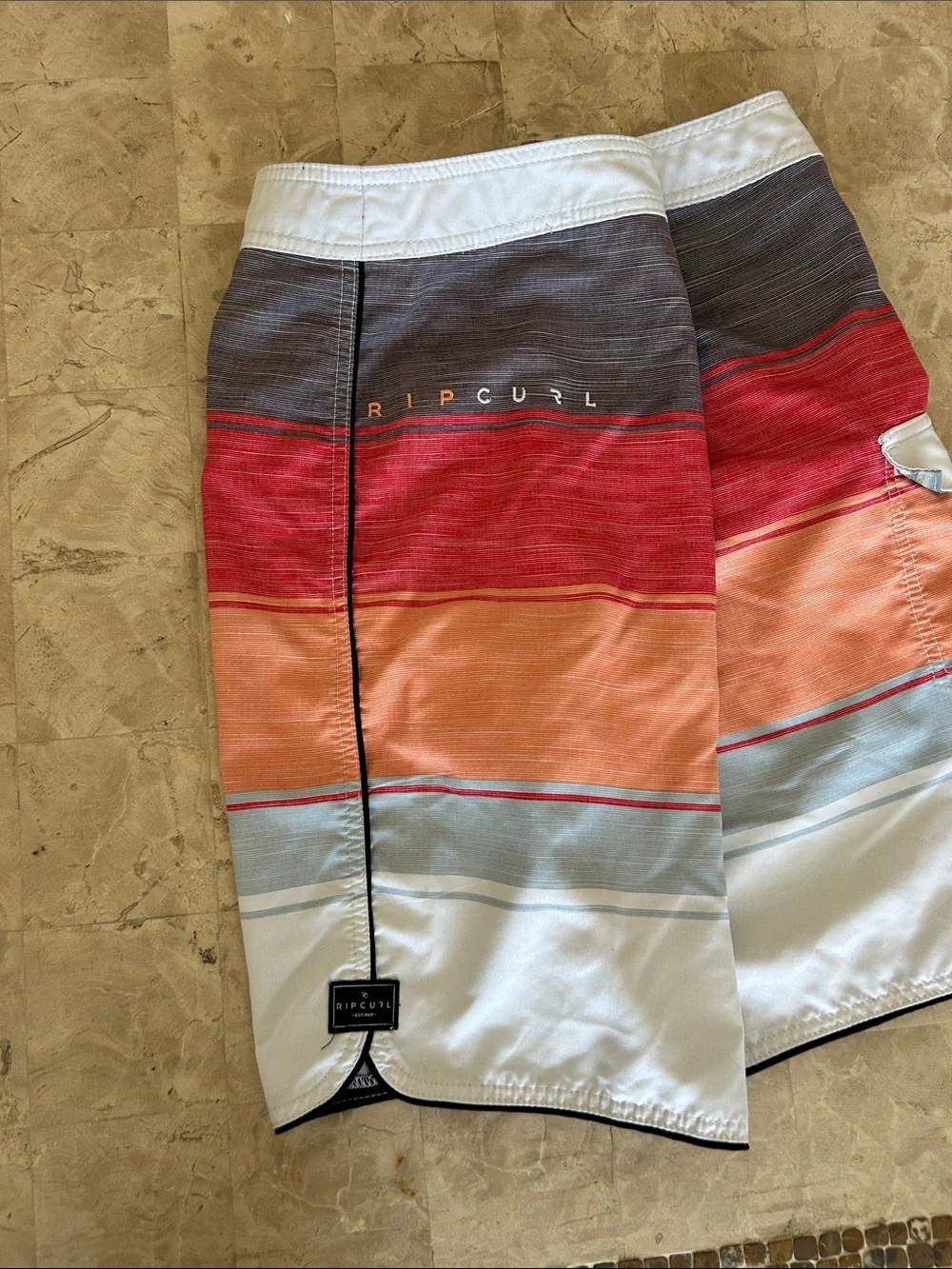 RIP CURL Statepark Mens Boardshorts (surf craft) Multicolor Stripes Size 34